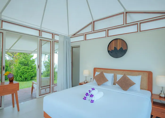 Svargan Lakeside Glamping *
