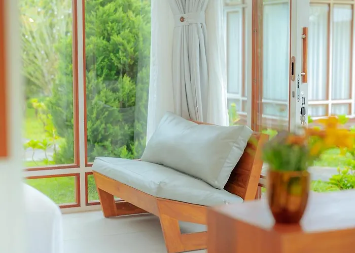 Svargan Lakeside Glamping *