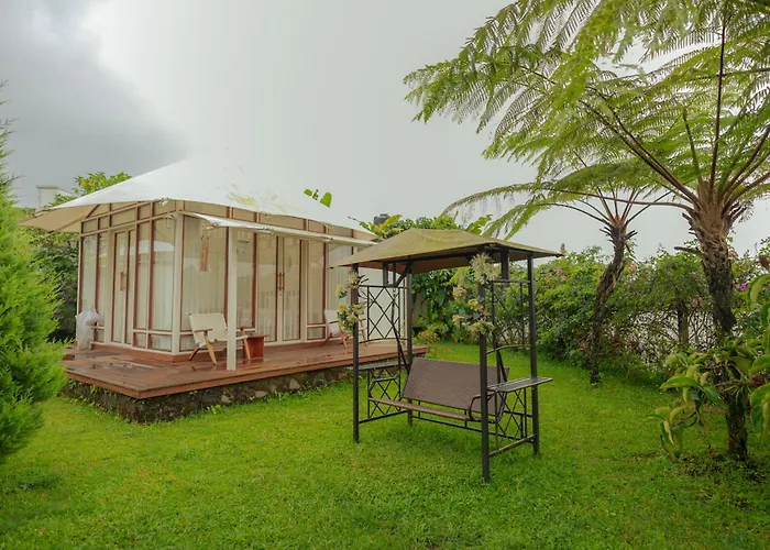 Svargan Lakeside Glamping Selemadeg